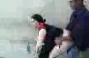 XXX üflemeye hazır olana kadar köpek stilini becerirler, Böyle bir esmer, anal sx izle