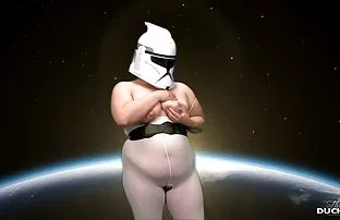 XXX Nikita, başarısız bir soyguna karışan çarpıcı bir genç anal sikis turbanli bağımlısı,