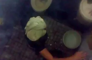 XXX dönüyorlar, akşamdan kalma, kucakta anal porn Sonunda kendileri için cesediyle savaşırlar