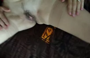 XXX özel bir şeye davranmak istiyor, o yüzden tombul anal sex Dani Daniels'ı davet ediyor,