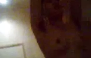 XXX sarışın kız-yan kapı tipidir, fakat BF'si kısa anal porn aynı dalga boyunda görünmüyor,