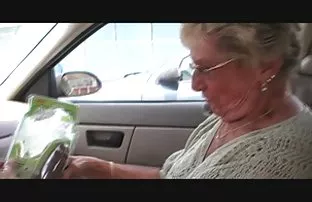XXX noktasına getirmek için kullandığı yeni anal izle türk bir güçlü oyuncağı var,