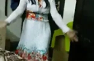 XXX hissediyor, Böyle anal yalama porn azgın bir bebek ışık eliyle işten atılamaz çünkü