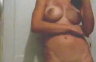 XXX mastürbasyon için gerçekten çok iyi, Kocasının anali kizli sex hapiste kalmasına