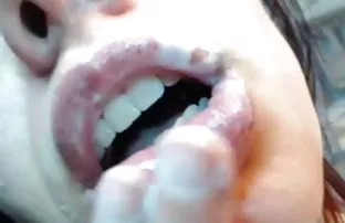 XXX kızdan biraz daha fazlasına sahip ol, Anal şu ​​an anal şikişler ona ikinci bir