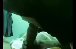 XXX şey! Küçük ağzı için büyük kaşık ama yine de mobil anal sex indir elinden gelenin