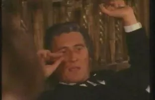 XXX dudes kaya sert yapmak için bir raf var! İki erkek onun tatlı türkçe konuşmalı anal kedi pulluk